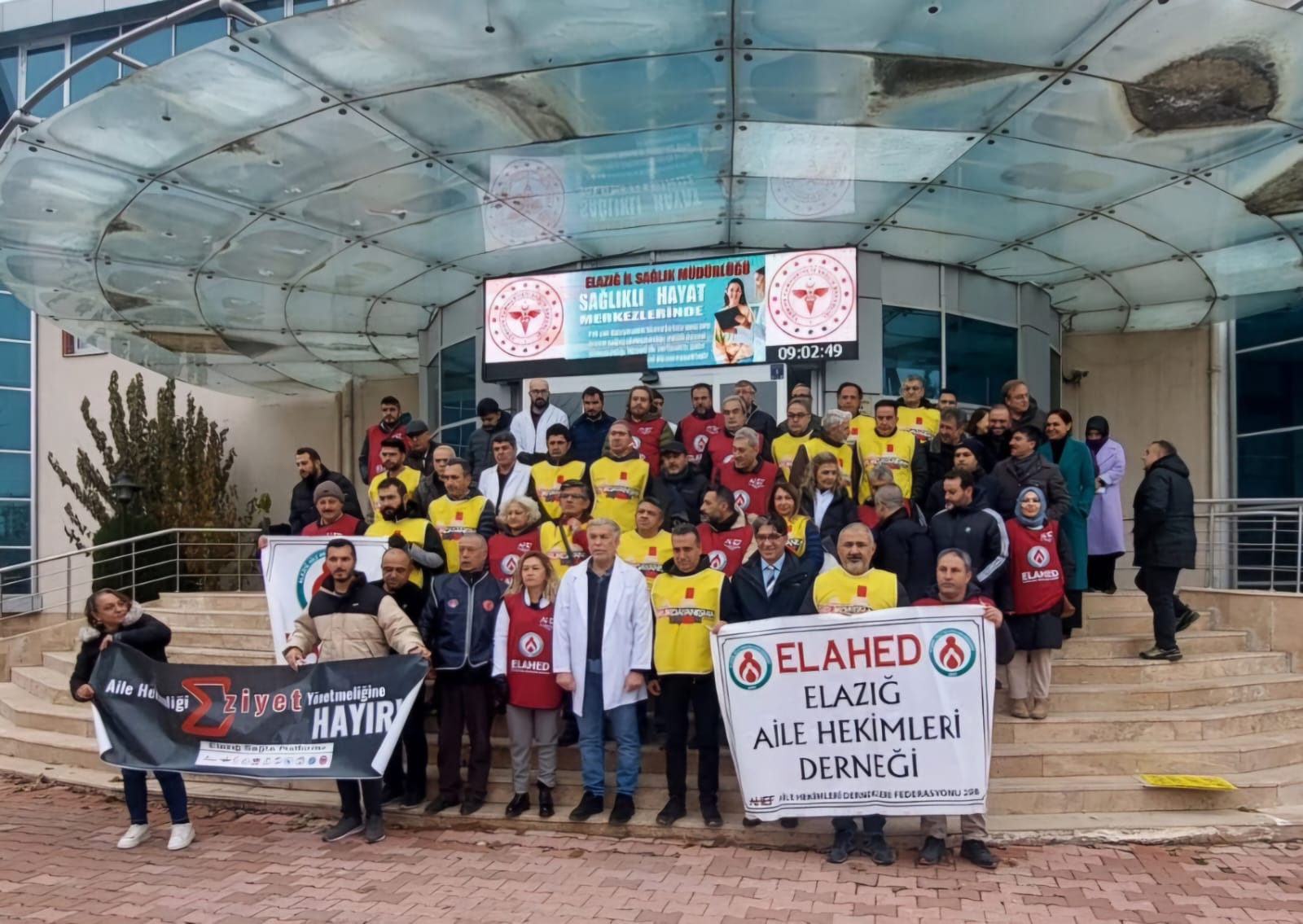 Yeni Yönetmelikle Hekimlerin Kesesine El Atmaya Başladılar