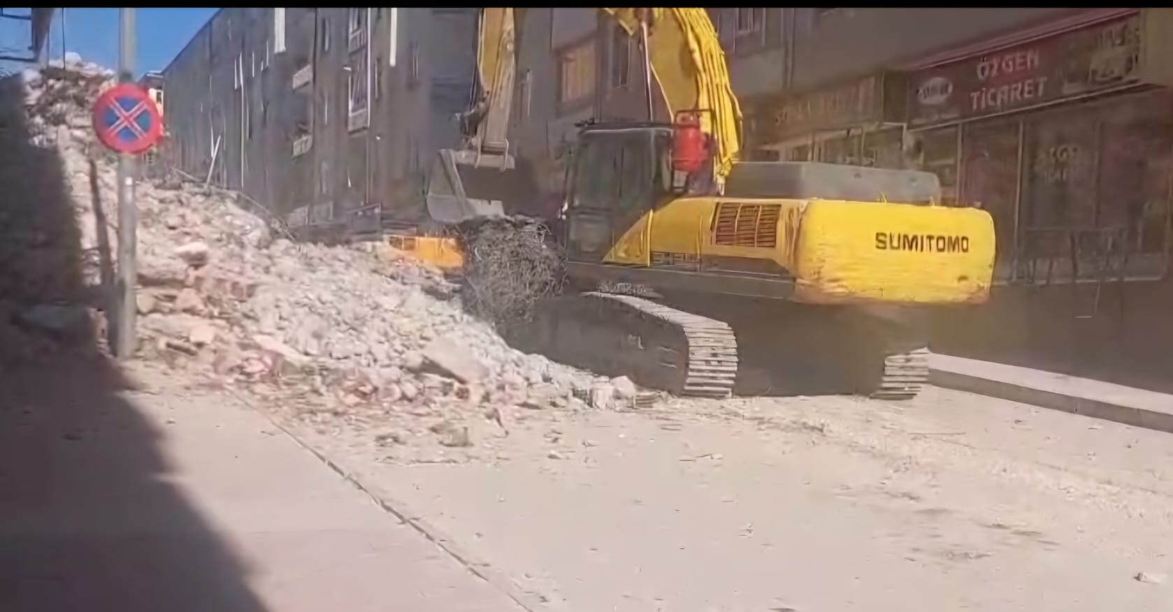 Vatandaşların  Uğradığı Zulüm Belediyenin Umurunda Değil Mi?