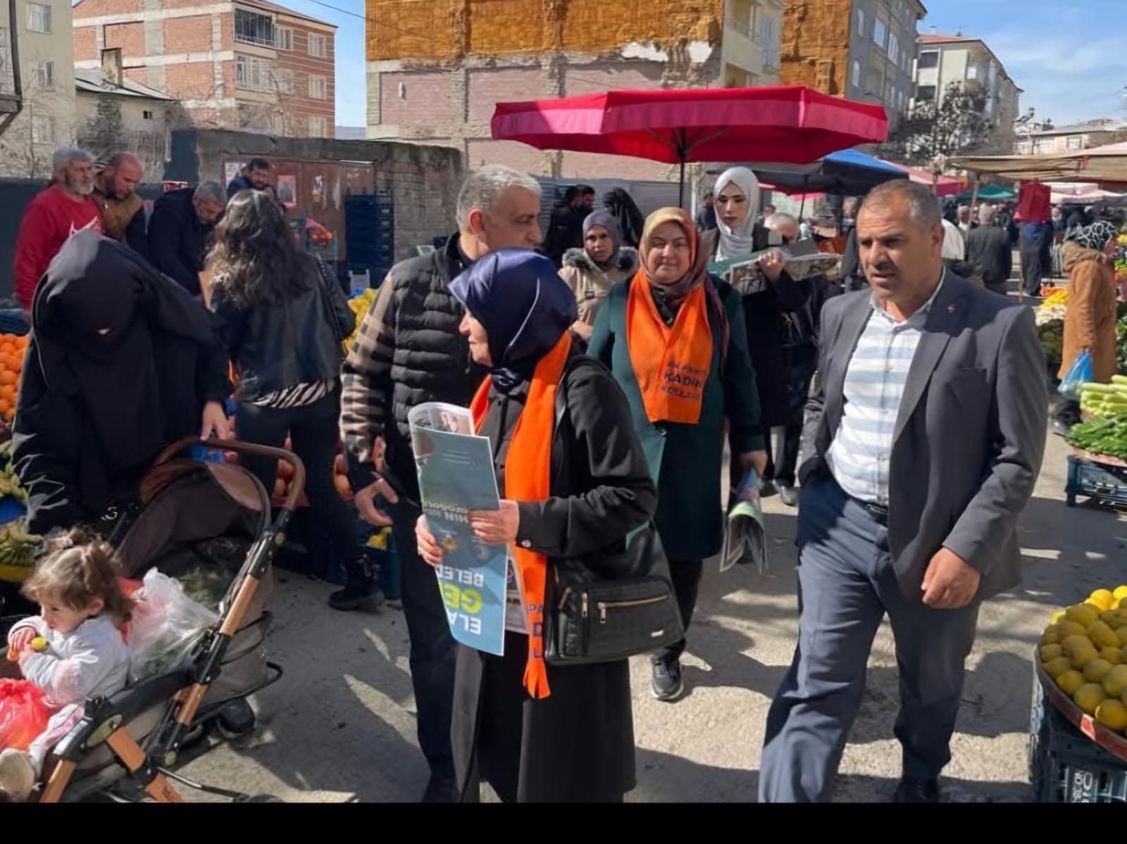 Abdullahpaşa Minibüs Durağına   AKP’li İsimden Dolayı İmtiyaz Mı Tanınıyor!