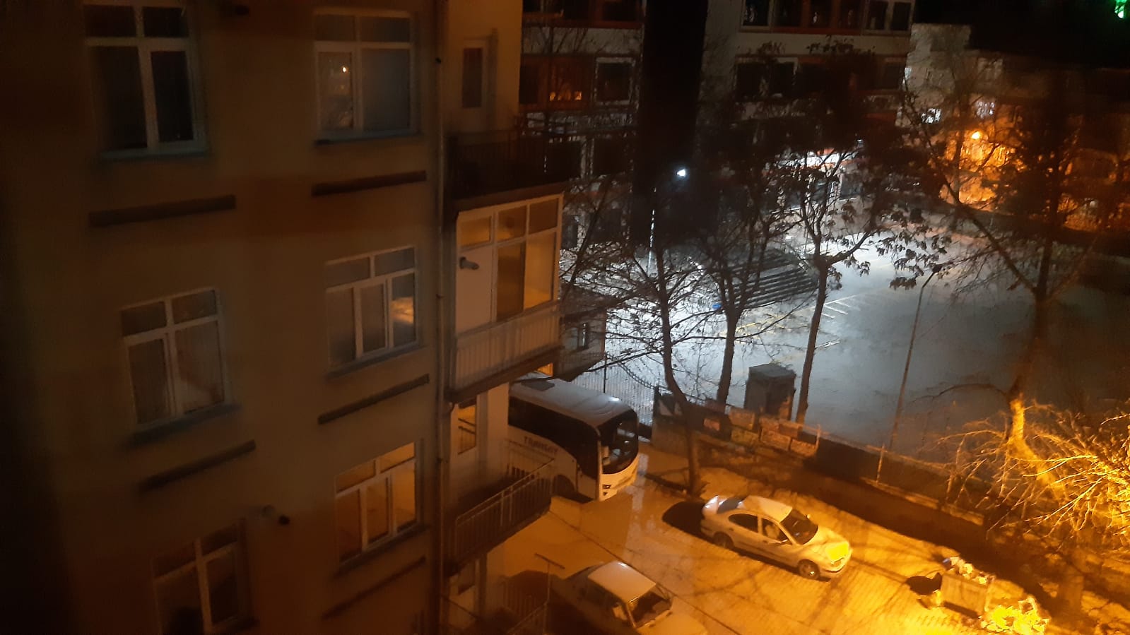 İzzetpaşa Sakinlerinden AKSA İsyanı