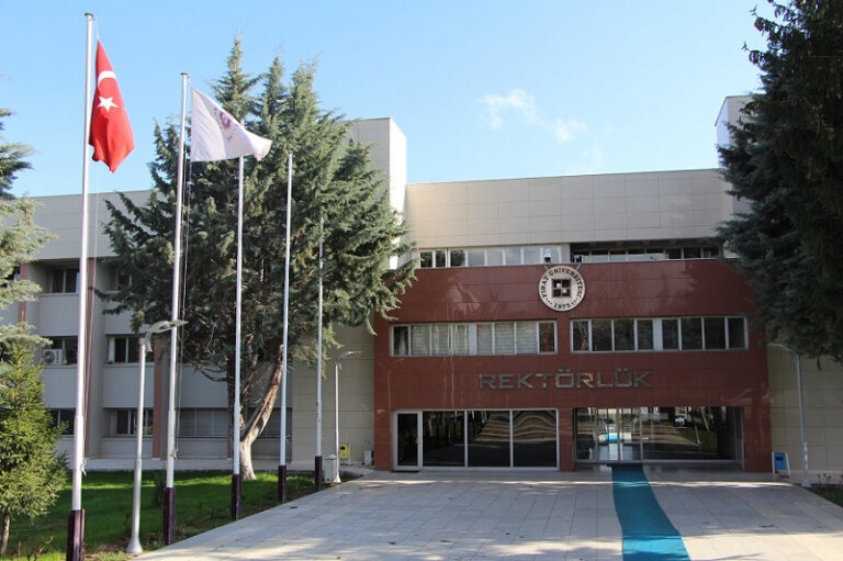 Fırat Üniversitesi Yönetimi Mobing mi Uyguluyor?