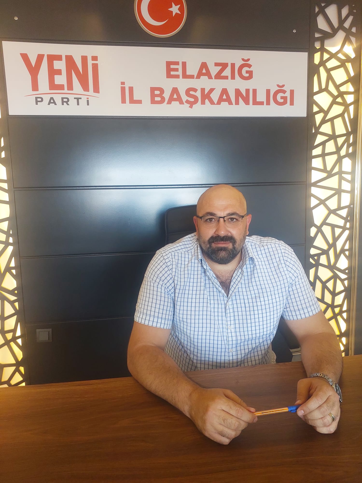 YENİ Parti  Elazığ’da Tabelasını Astı Çalışmalarına Başladı